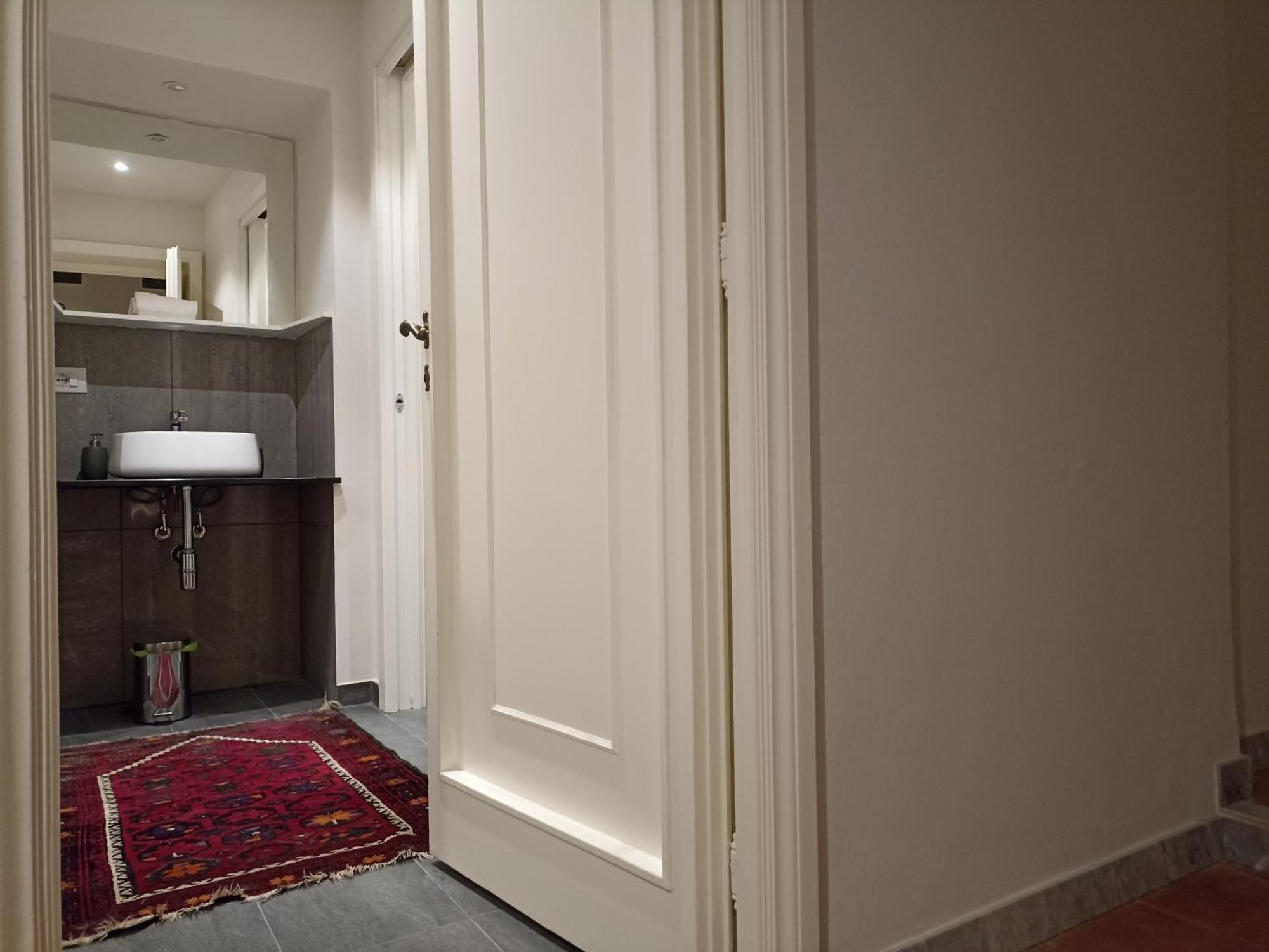Gem In The City Center Of Lucca With Air Conditioning - Exclusive Ground Floor House Inside The Walls Close To Botanical Garden And Piazza San Martino Villa Bagian luar foto